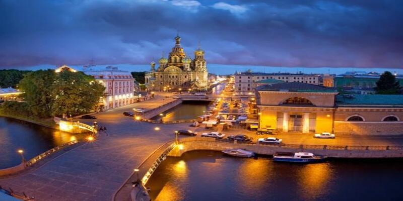 Kemikler Üzerine İnşa Edilmiş Şehir ST. Petersburg